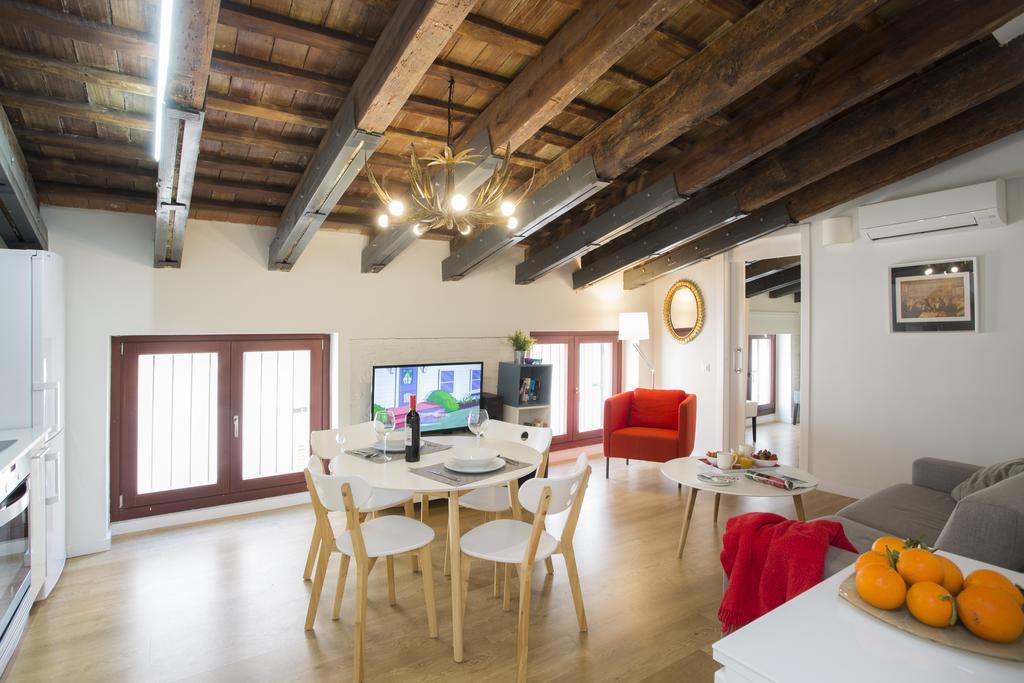 Singularstays San Vicente Валенсия Екстериор снимка